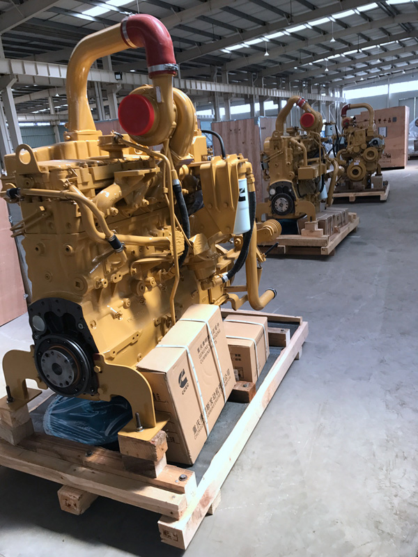 推土機SD32發(fā)動機 康明斯NTA855-C360S10沖程柴油發(fā)動機
