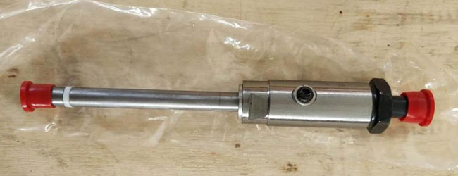 推土機(jī)發(fā)動(dòng)機(jī)噴油器8N7005