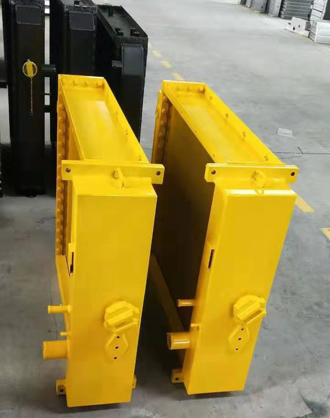 SD22推土機(jī)原裝散熱水箱總成