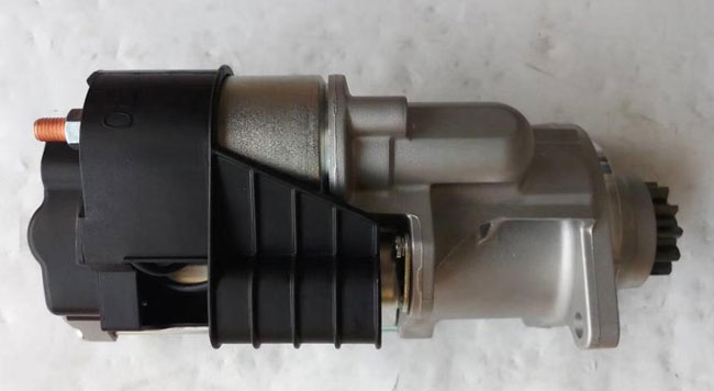 推土機(jī)發(fā)動(dòng)機(jī)配件12V/24V sd32 sd22發(fā)動(dòng)機(jī)啟動(dòng)馬達(dá)總成